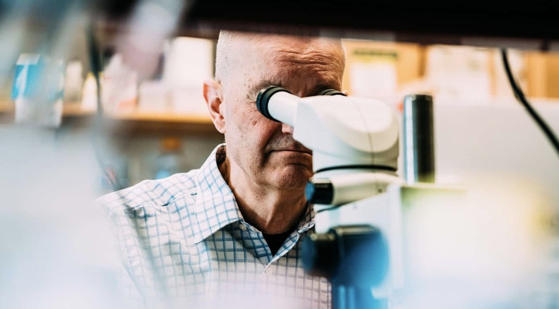 Dr. Leonard Guarente in his lab in Cambridge, MA